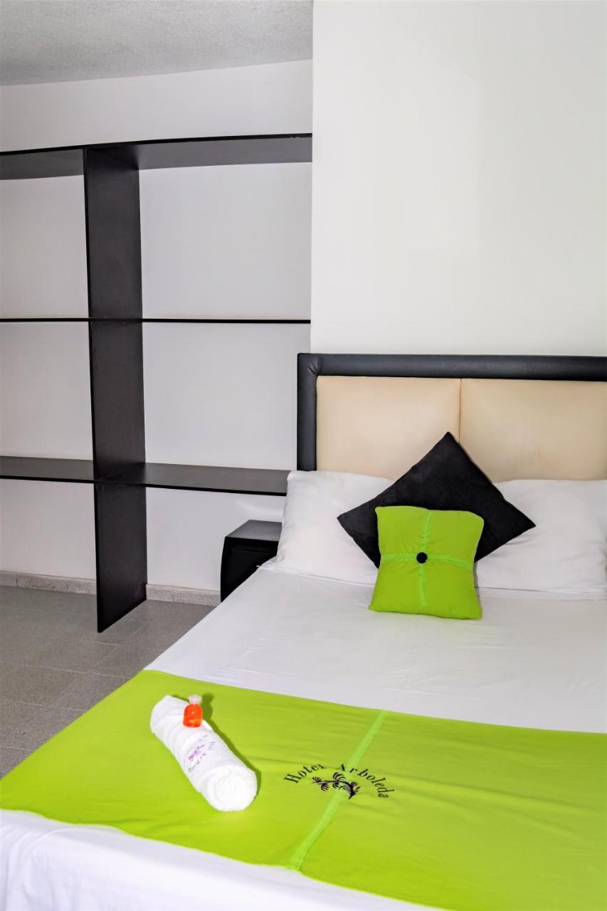 يوبال Hotel Arboleda المظهر الخارجي الصورة